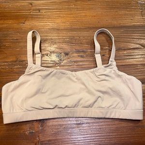 Skims scoop neck bra